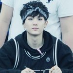 가수들의 <b>반다</b>나 패션모음
