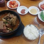 뼈다귀 해장국에 <b>소주</b>