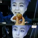 [EXO] <b>한창</b> 모카빵대란 일어났을<b>때</b>