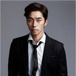 [비율종결자] 9<b>등신</b>은 될 것 같은 신성록