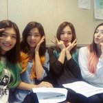 [EXO] 레드벨벳 <b>데뷔</b> 일주일 <b>축하</b>해~~~~~~