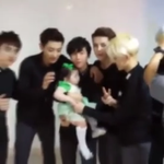 [EXO] 처음엔종인이가애기울어거려서