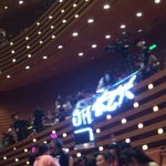 [레이] 씽이가  L 에 손을 흔드는 걸로 답했다고 해요