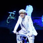 [EXO] 솔직히 <b>썬더</b> 루한도입부는 진짜