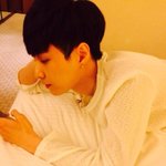 [EXO] 지금내옆에 씽이가 누워있다면