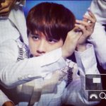 [EXO] 여자들끼리 가슴만지는거  뭐라하는 애야