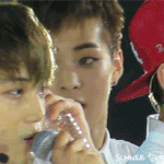 [시우민] 웅녀들아..<b>기절</b>하지마..이건 아컨수준이 아니야..