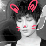 [EXO] 근데 엑소 마마앨범 때 하이<b>터치</b>회 하지 않았음?