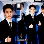 [EXO] 누가 조각상을 <b>간담회</b>에 데려오래?