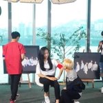 [EXO] 수호 빅토리아 몸 <b>터치</b> 