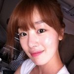 피부에서 <b>광이</b> 나는 女가수들