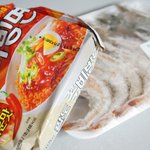 쉽고맛있는요리~ 매운라면레시피 공개!! ^^ 팔도쫄비빔면과 새우~