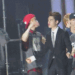 [EXO] 총체적 <b>난국</b> 속 경수