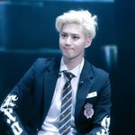 [EXO] 준면<b>이의</b> 치명적인 꾹!꾹!이