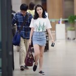 초록색 안경쓴 아이유ㅋㅋ 너무 귀여움~