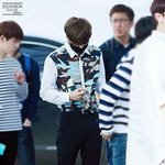 [카이] 종인이 <b>발가락</b>탈출ㅋㅋㅋㅋㅋㅋㅋ