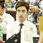 [EXO] 회사원 같다 ㅋㅋㅋ