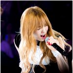 [소녀시대] 20140811 <b>kcon</b>  열창하는 김태연