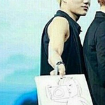 [EXO] 이사<b>진진</b>짜야?