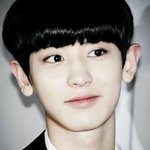 [EXO] 맞아으르렁<b>한참</b>떴을때
