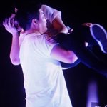 [EXO] 신동형의 레이 공주 <b>안기</b>ㅋㅋㅋㅋㅋㅋ