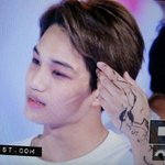 [EXO] 애들<b>타투</b>예뻣는데 왜이딴걸로바뀜..