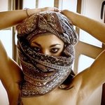 [19] 19)<b>아랍</b>권의 성인모델