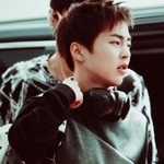 [시우민] 시우민 <b>플뷰</b> 한장