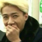 [EXO] 근데 생각해보니까 더사진 누가올린겨?