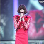 [EXO] 맞다 니들 이번에 새로데뷔한 <b>여</b><b>가수</b>알음?