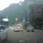 [도도] 소름끼치는 산사태의 <b>습격</b>
