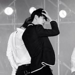 [찬열] 머야 <b>이</b>짤 섹시하다ㅏ.......ㄷ
