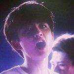 [도경수] 이사진 고화질 내놔. <b>당장</b> 내놔.