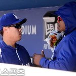 "너가 먼저 먹었지 아니면 왜 양이..." <b>억울</b>한 류현진...