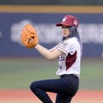 시구에 애국가까지 부른 <b>백예린</b>