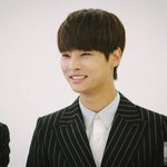 수트입어서 더 섹시해진 빅스 엔