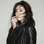 송윤아 <b>b컷</b> 화보 공개! 드루와 드루와