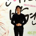 제작발표회를 런웨이로 만든 <b>성준</b>