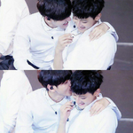 [EXO] 때리면서 장난치더니 이제 볼키스 하네