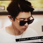 [EXO] 박찬열 머리바꿧네