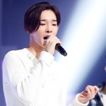 [EXO] 오늘자 김종대 이사람이랑 더 닮아보인다..