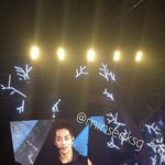 [시우민] 싱가포르 민석이 <b>플뷰</b>