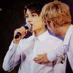 [EXO] 당장<b>그손</b>치워루한ㅡㅡ