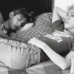 [EXO] 내일 개학이지만 지금은 <b>자아</b>겠드