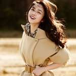 <b>대륙</b>의 여신 탕웨이의 가을화보