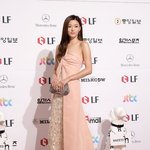 14년만에 단발머리한 전지현