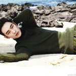 전역후 첫 화보 찍은 이제훈