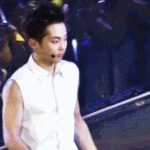 [시우민] 시우민아 그게 무슨 춤인지 설명해줄쑤 있<b>쏘</b>?(싱가폴콘)