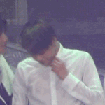 [EXO] 종인이 단추가 <b>한올</b>‥<b>한올</b>‥