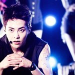 [EXO] 민석이 쌍커풀생기면 일케됨..